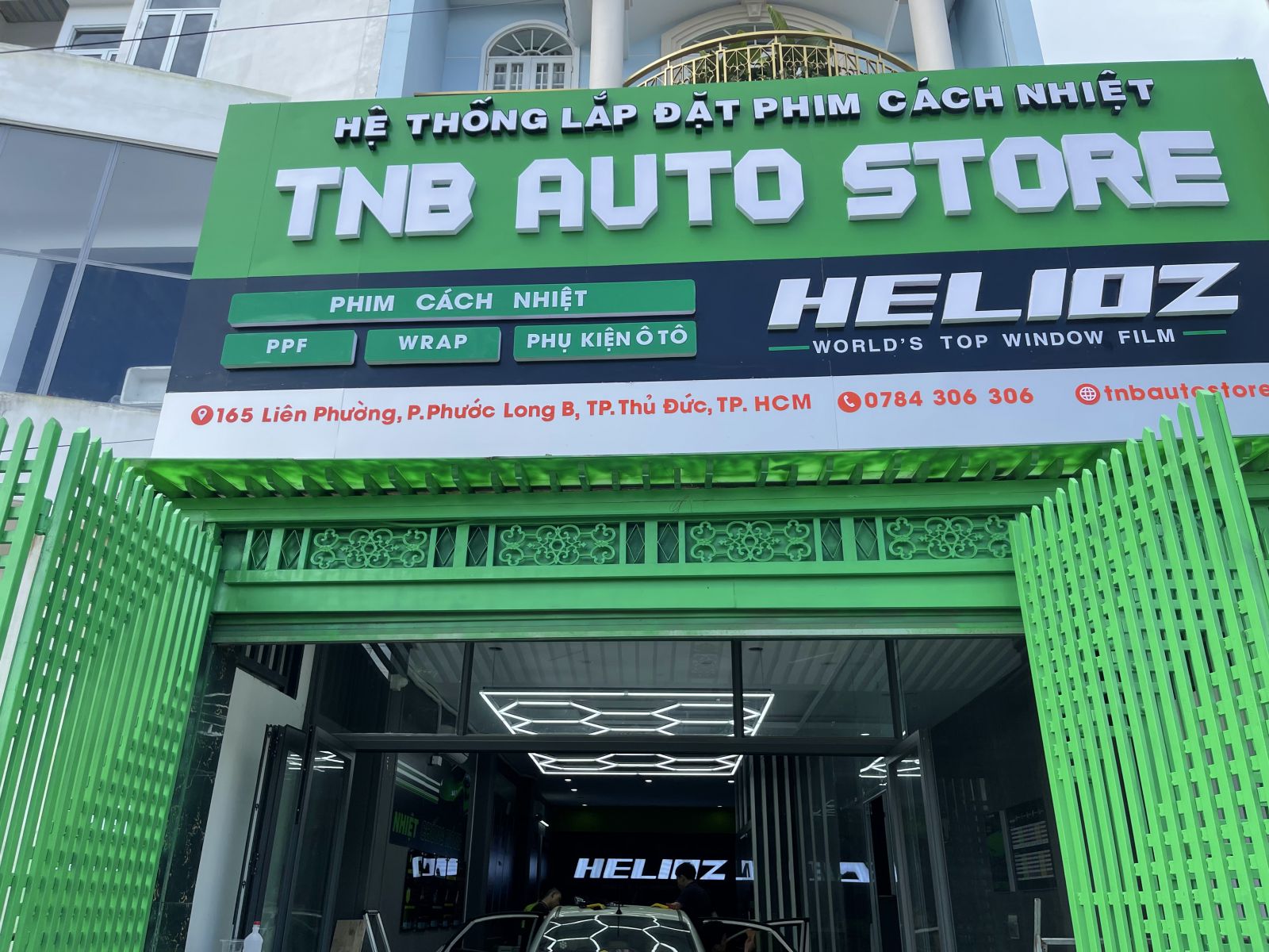 TNB Auto Store - Hệ thống lắp đặt phim cách nhiệt Ô tô chuyên nghiệp